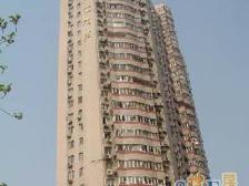 东安路地铁口 电梯大一房 自住看房方便!