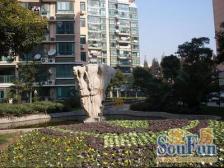 品质小区 少有一房 电梯中区 采光好 近地铁商场