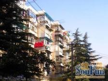 楼层好,不靠马路,阳光好,南北通风,8、18号双轨交