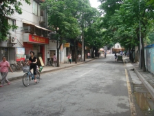 独栋私房业主 诚心卖房 周边配套设施完善 交通便利