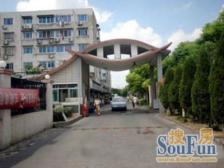 新出好楼层,地铁口步行710米,栋距大,新装修三年