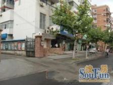 上生新所旁全南三开间,精装修带暖气,电梯房安静位置