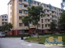 此房为楼梯房,得房率高,户型正气,全明采光无遮挡