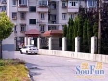 中环内,两南一北三房,双天井,全明户型。