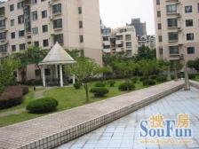 新上大三房,楼上有40平平层加50平露台,近地9号线