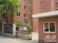 徐家汇心脏,电梯洋房板楼精装,三房两卫户型方正