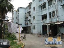 如果你在房地产大厦、三件套上班,那么上班走路几