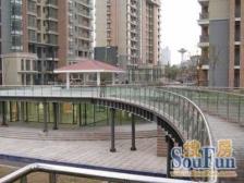 此房满五,南北通透格局,楼层好,视野开阔采光充足