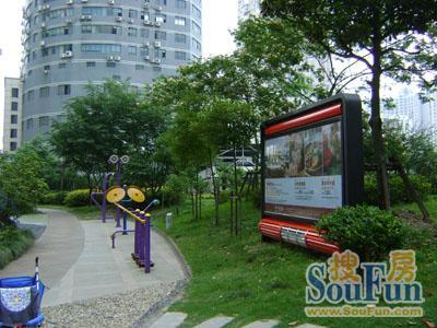 小区相关图