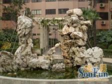 南北通透,主卧朝南,小区中心位置,闹中取静