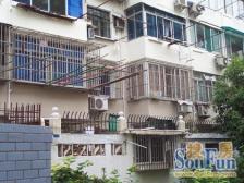 近地铁,电梯房,满五年,户型方正,采光充足交通便利