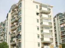 上叠别墅 业主诚意 出售位置好安静适合居住 双车位