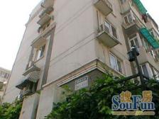 苏州河畔,一楼带花园,边套带窗,双阳台,房型方正