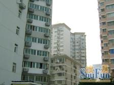 楼层好,视野开阔。精文公寓电梯房。