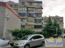 惊!新出小三房。。。小区花园位置 边套全明!!!!