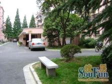 吴中路940弄小区 2室1厅0卫 南