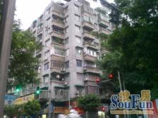 需要跟五楼那套一起打包才卖的,两套合计200多些的