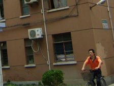 距地铁3.4.10三轨交汇约300米,户型正气。