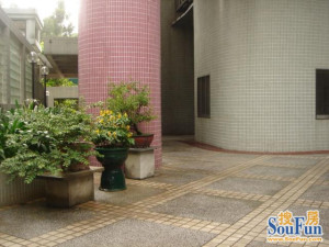 福莱花园中层两房东南朝向视野好