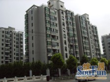 小区央坐 户型方正 南北通透 楼层适中 看房随时