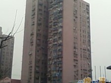 地铁口,电梯高区,视野好,满五年,精装修,非顶楼