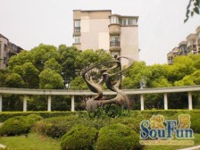 中间楼层,小区中间位置,业主诚意出售