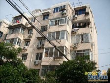 进财必看两房,中间楼层,精装修拎包住,无遮挡视野666