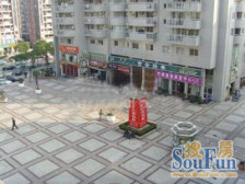 精装一室朝南电梯房