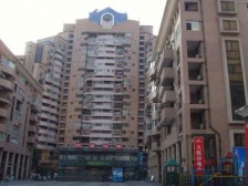 精装一室朝南电梯房