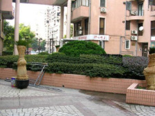 金狮公寓精装大两房,诚意出售,可拎包入住