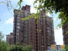 19号线旁适合四世同堂 有大露台 诚意出售看房随时