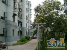 毛坯房,看中好聊,房东争换,随时随地可看房。