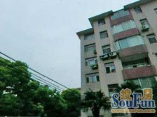 品质商品房小区,3楼,带车位,位置好