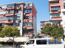 02年商品房满五年V1,中间楼层,采光无遮挡,14号D铁口