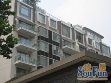 新上两房!中间楼层,花园城旁边看中可以谈