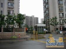 带两个露台,花园位置,空间利用大,靠近三林体育