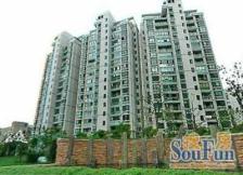 :精装修+带产权车位+全明四房+次新小区+居住品质高