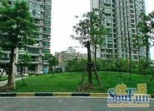 品质小区+双南户型两房。近地铁8号线