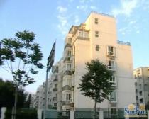 陆家嘴新景园3室2厅南北