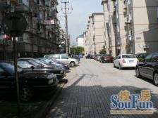 兴荣苑,近轨交15号罗秀站,商品房,一梯二户,诚心出售