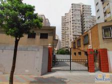 地铁口的公寓房适合上班族,小两口的小房子