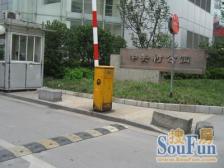 曹杨·中关村公寓,近轻轨曹杨路,采光好,两梯三户,业主诚意。