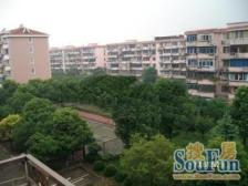 带车位 错层结构 满五 精装拎包入住,急售房源