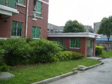 华龙公寓(徐汇) 2室1厅 东 西