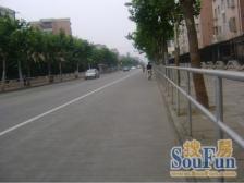 虹康二期小洋房,南北房型,位置安静,带30平花园。