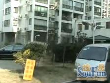 70平露台+上下两层复式+2004年商品房+地铁300米+诚意