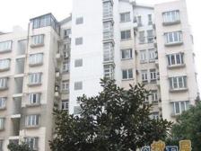 新上房源,大五房,适合三代人居住,楼层好