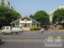 新上房源,大五房,适合三代人居住,楼层好