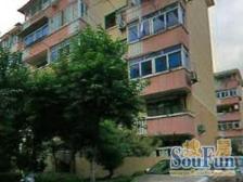 艾南小区2-1-1-1 72.76m2 270 万