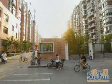 7号线旁 0O后品质小区 房东诚意售房 随时约看 近大融城